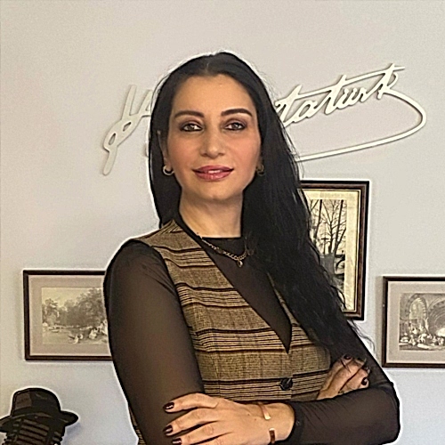 Elif Ufluoğlu 