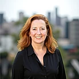 Özge Şahin Özgenç 